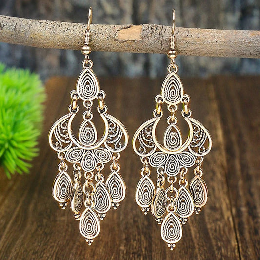 Vintage Gold Mandala Dangle Earrings-Ariette Jewelry