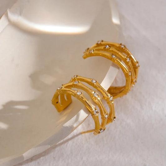 Vintage Glam Gold Hoop Earrings-Ariette Jewelry