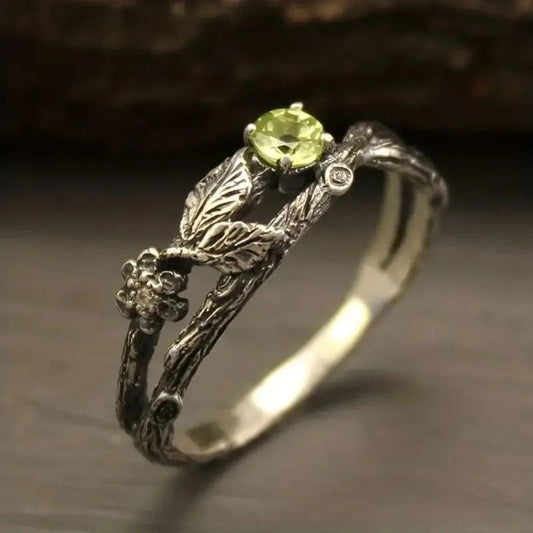 Vintage Green Stone Leaf Silver Ring-Ariette Jewelry