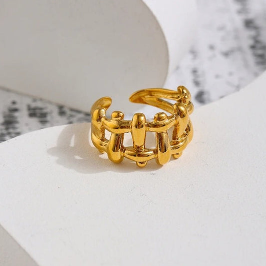 Bold Vintage Gold Open Ring-Ariette Jewelry