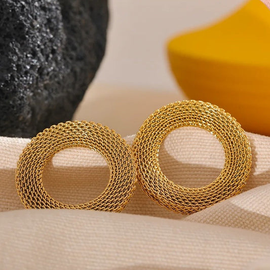 Vintage Gold Mesh Circle Earrings-Ariette Jewelry