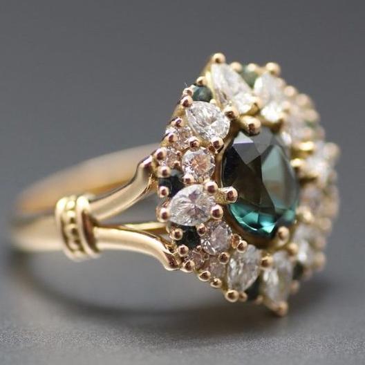 Vintage Emerald Bright Zirconia Ring-Ariette Jewelry