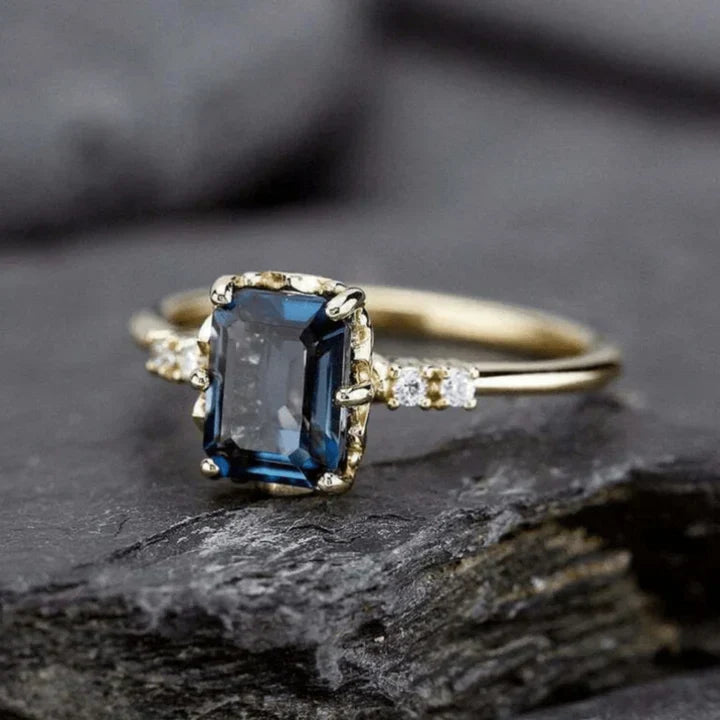 Vintage Blue Crystal Gold Ring-Ariette Jewelry