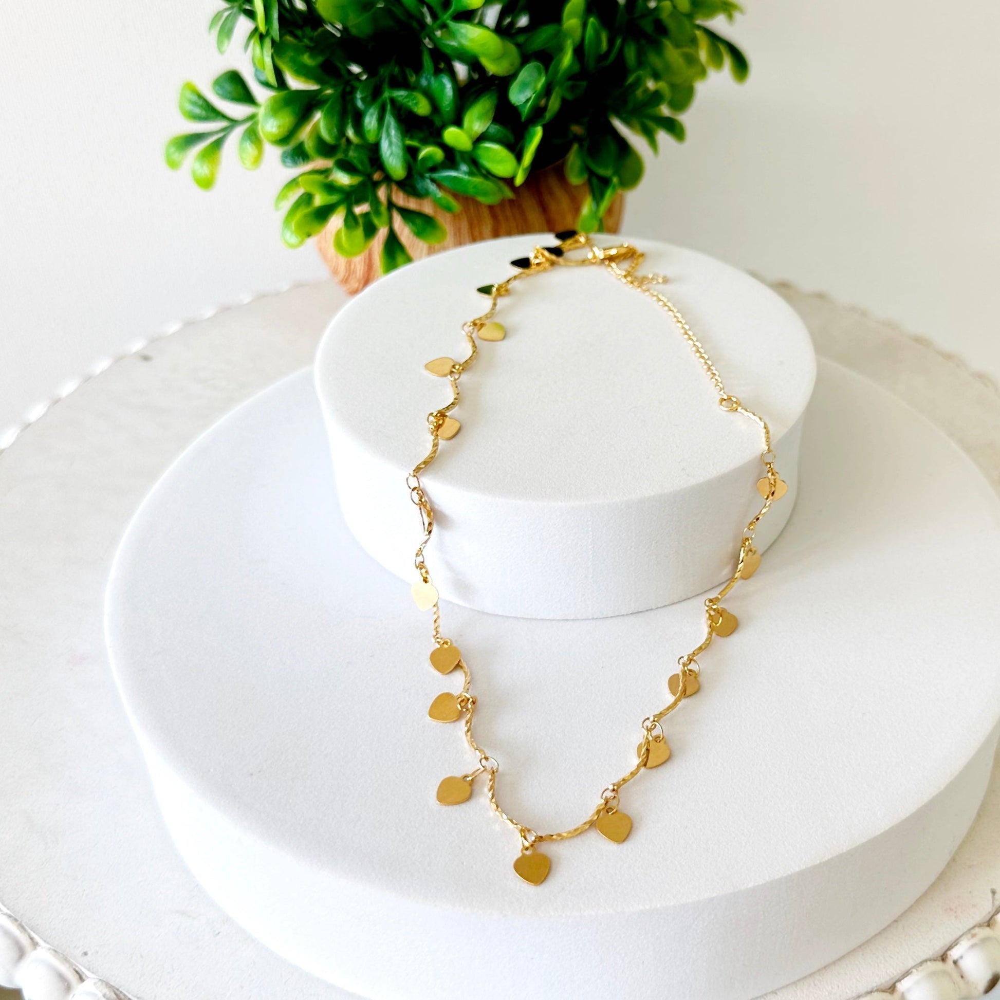 Melita Dangle Heart Choker Necklace-Ariette Jewelry