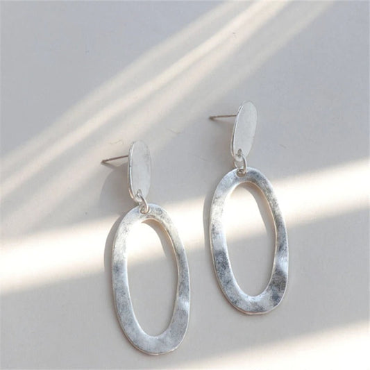 Vintage Silver Oval Dangle Earrings-Ariette Jewelry