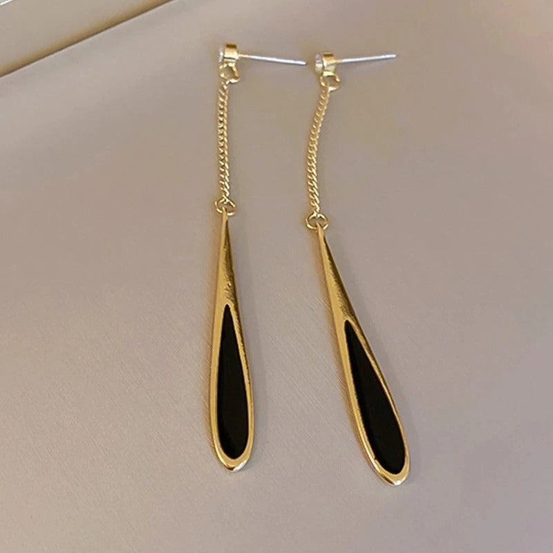 Vintage Gold Black Teardrop Dangle Earrings-Ariette Jewelry