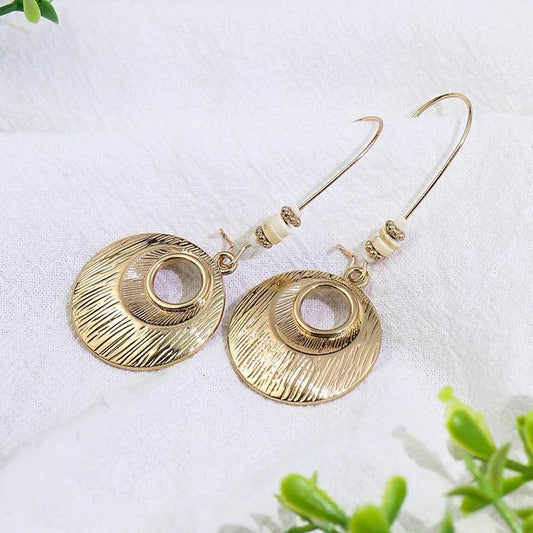 Vintage Gold Oval Hoop Earrings-Ariette Jewelry