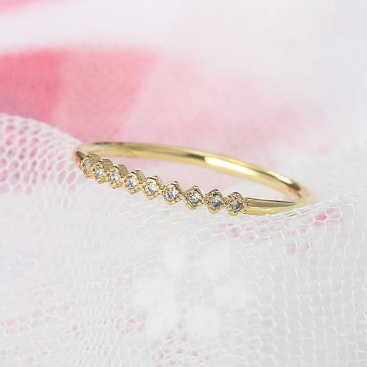 Vintage Gold Sparkling Diamond-Cut Stone Ring-Ariette Jewelry