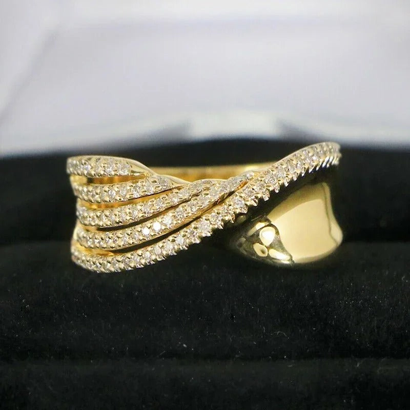 Vintage Gold Sparkling Wave Ring-Ariette Jewelry