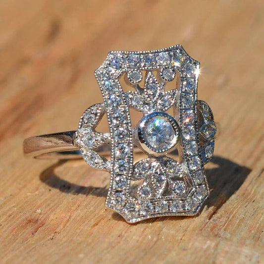 Vintage Royal Crest Ring-Ariette Jewelry