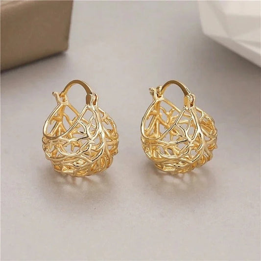 Vintage Gold Hollow Teardrop Earrings-Ariette Jewelry