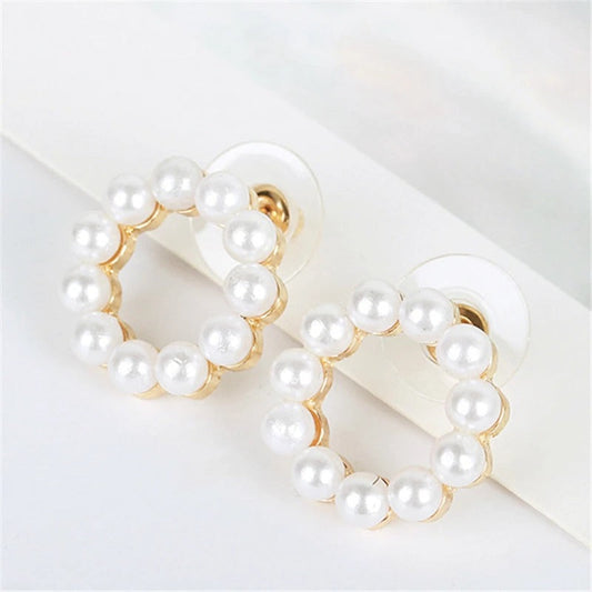 Vintage Gold Circle Pearl Hoop Earrings-Ariette Jewelry