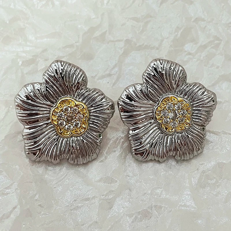 Vintage Gold Center Floral Earrings-Ariette Jewelry