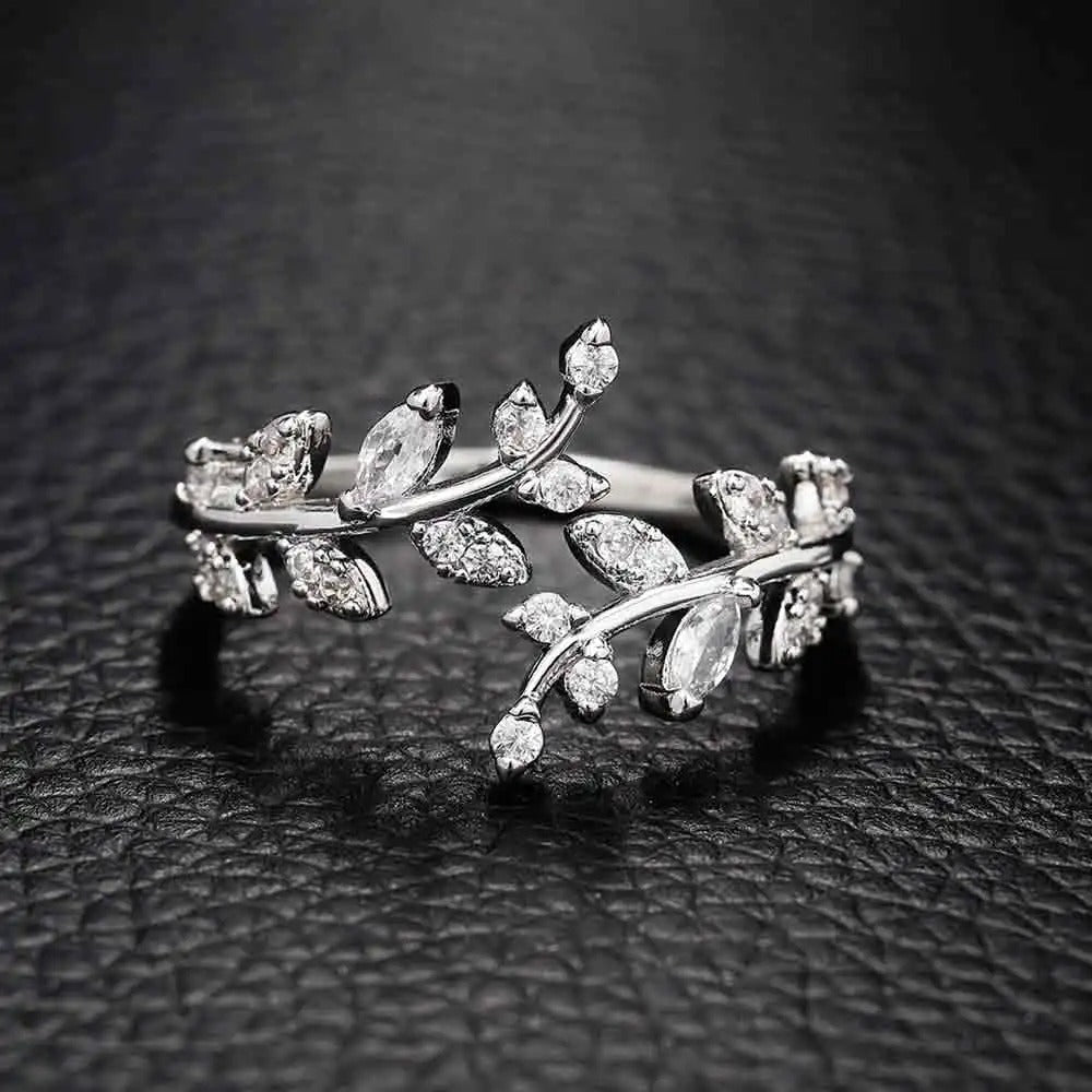 Vintage Floral Leaf Silver Adjustable Ring-Ariette Jewelry