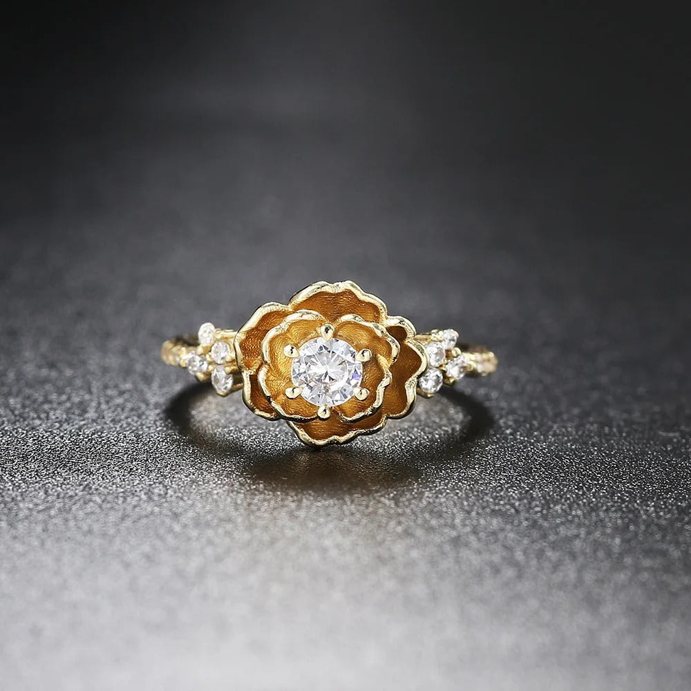 Classic Gold Flower Center Gem & Side Crystal Ring-Ariette Jewelry