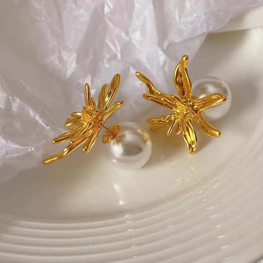 Vintage Gold Flower Pearl Stud Earrings-Ariette Jewelry