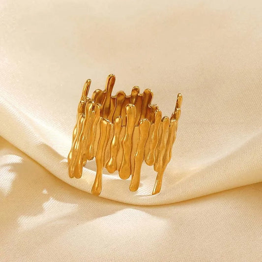 Vintage Gold Drip Flowing Sculpted Open Ring-Ariette Jewelry