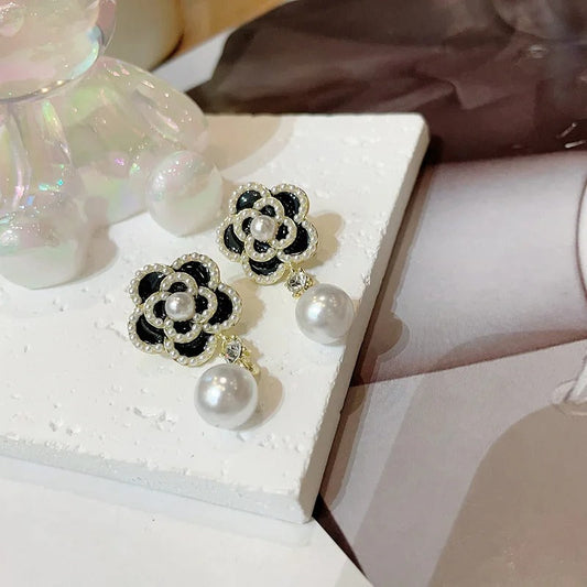 Pearl Black Mini Beads Flower Vintage Earrings-Ariette Jewelry