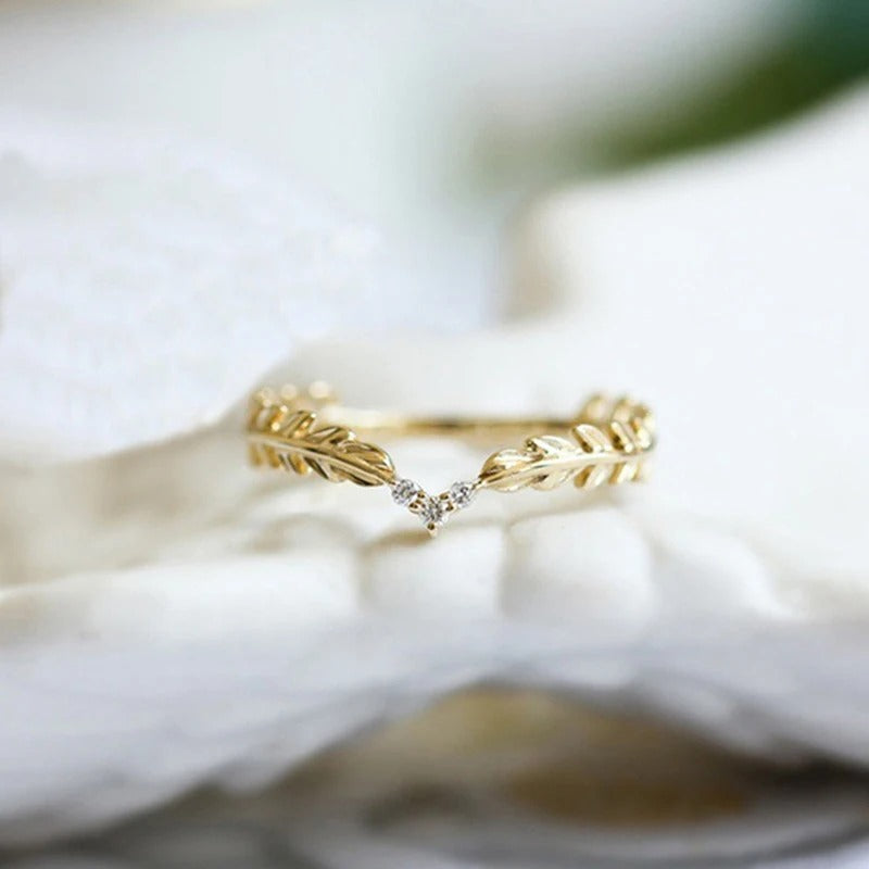 Vintage Gold V-Shaped Leaf Design & Crystal Ring-Ariette Jewelry