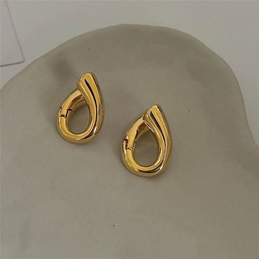 Classic Gold Curved Teardrop Stud Earrings-Ariette Jewelry