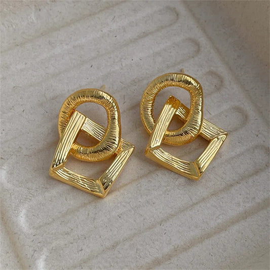 Retro Gold Interlocking Knot Earrings-Ariette Jewelry