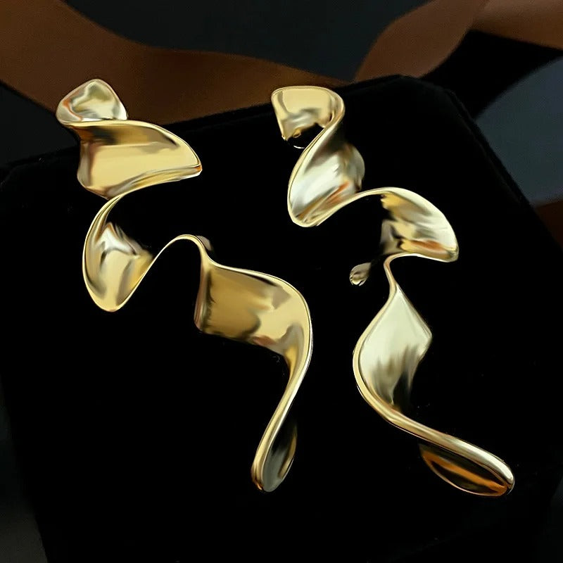 Gold Curved Abstract Wavy Earrings-Ariette Jewelry