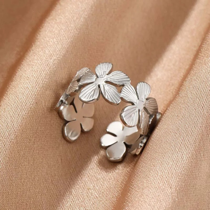 Vintage Silver Floral Pattern Open Ring-Ariette Jewelry