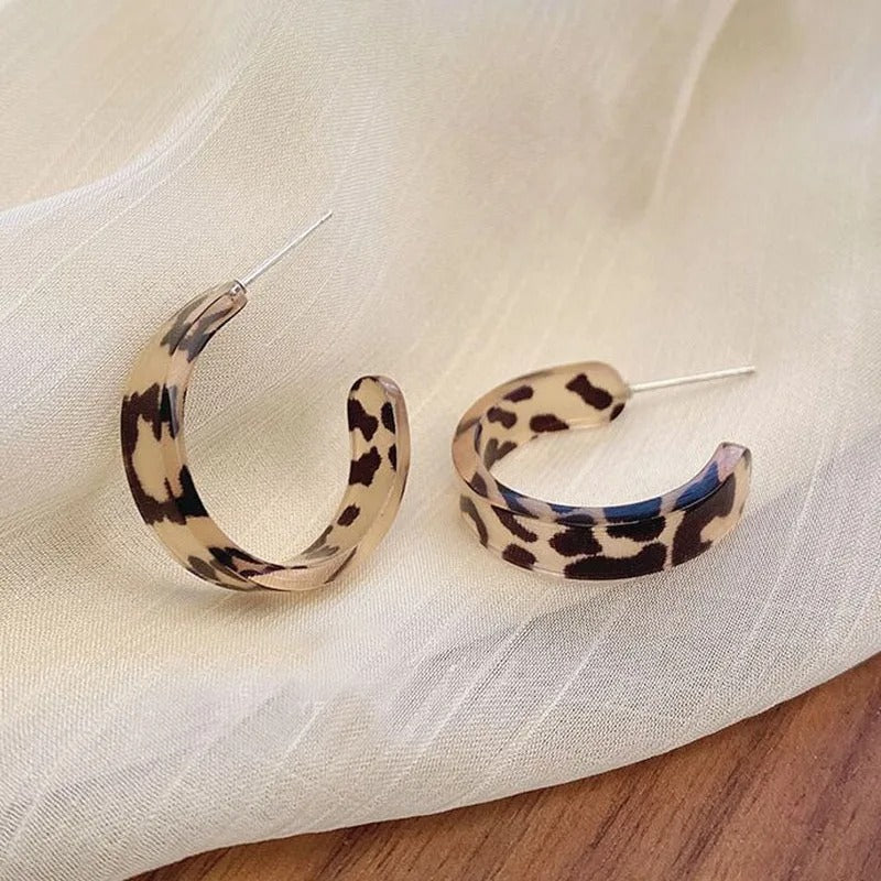 Vintage Leopard Print Hoop Stud Earrings-Ariette Jewelry