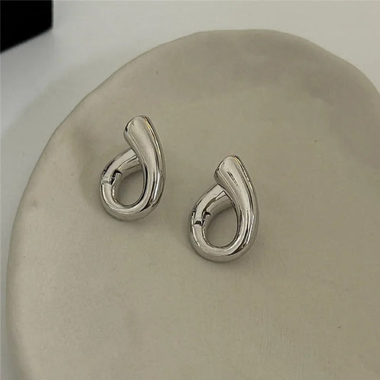Vintage Silver Twisted Teardrop Shape Stud Earrings-Ariette Jewelry