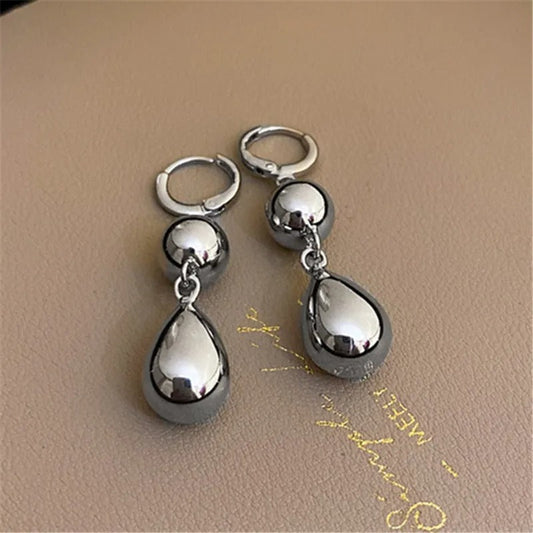 Vintage Silver Polished Teardrop Design Earrings-Ariette Jewelry
