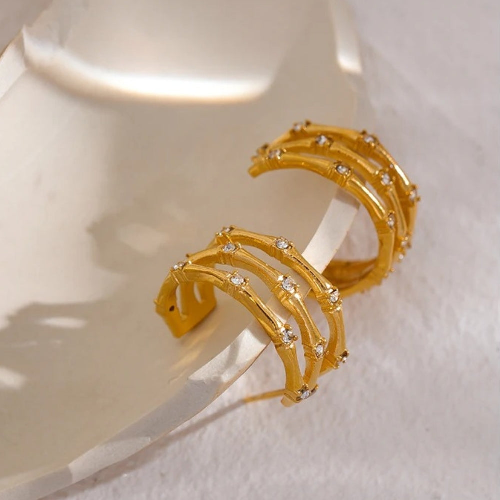 Vintage Glam Gold Hoop Earrings-Ariette Jewelry