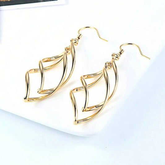 Vintage Gold Intricate Geometric Curve Dangle Earrings-Ariette Jewelry
