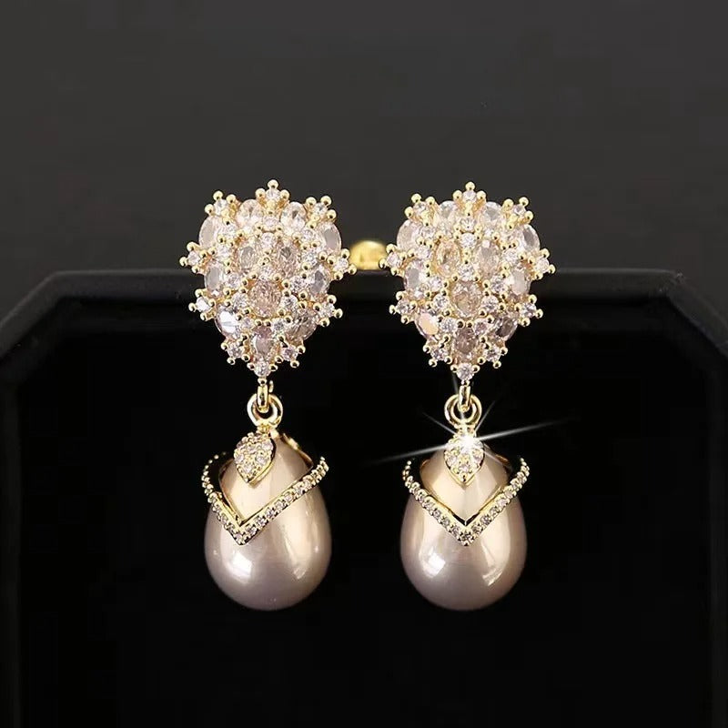 Vintage Pearl Teardrop Gold Earrings-Ariette Jewelry