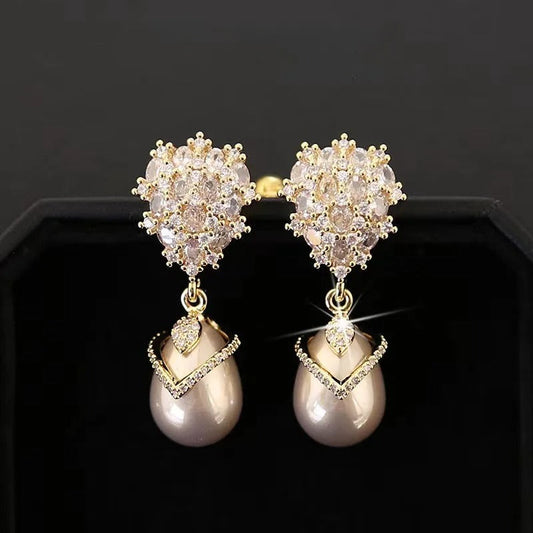 Vintage Pearl Teardrop Gold Earrings-Ariette Jewelry