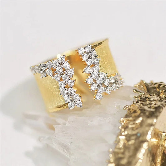 Vintage Sparkle Edge Gold Adjustable Ring-Ariette Jewelry